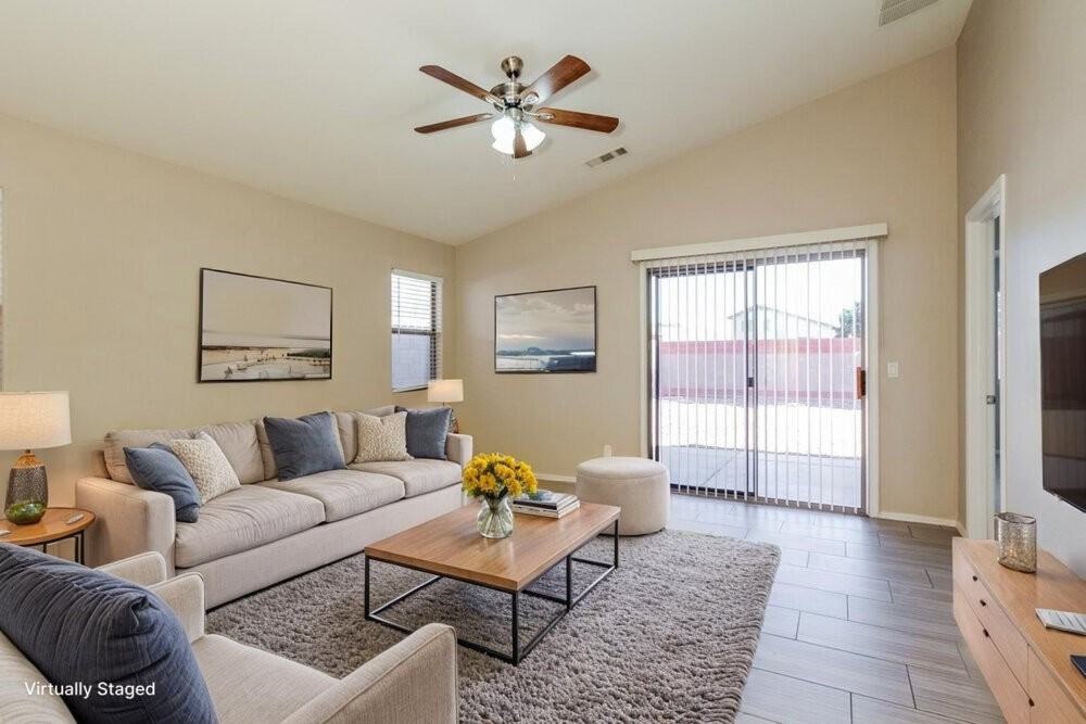 2525 S 109th Dr - Photo 3 of 19