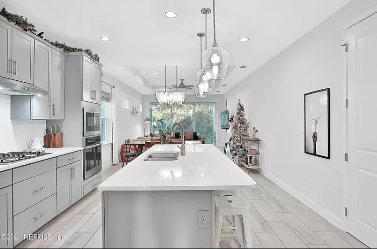 326 Vista Lake Cir - Photo 5 of 14