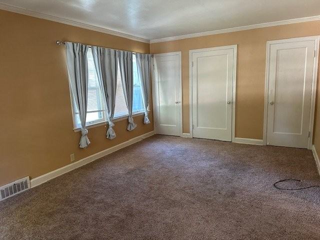 405 S Hine Ave - Photo 4 of 10