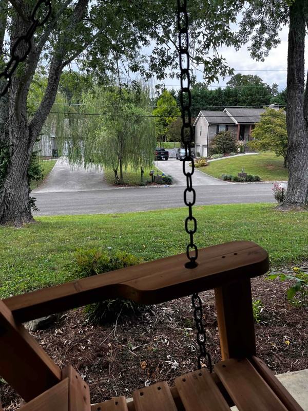 208 Mount David Dr - Photo 7 of 13
