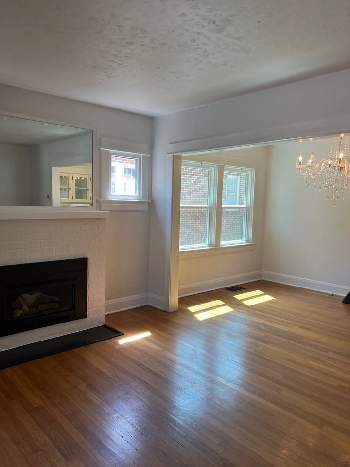 821 Harrison St - Photo 6 of 19