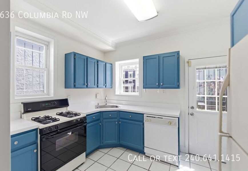 636 Columbia Rd Nw - Photo 6 of 23