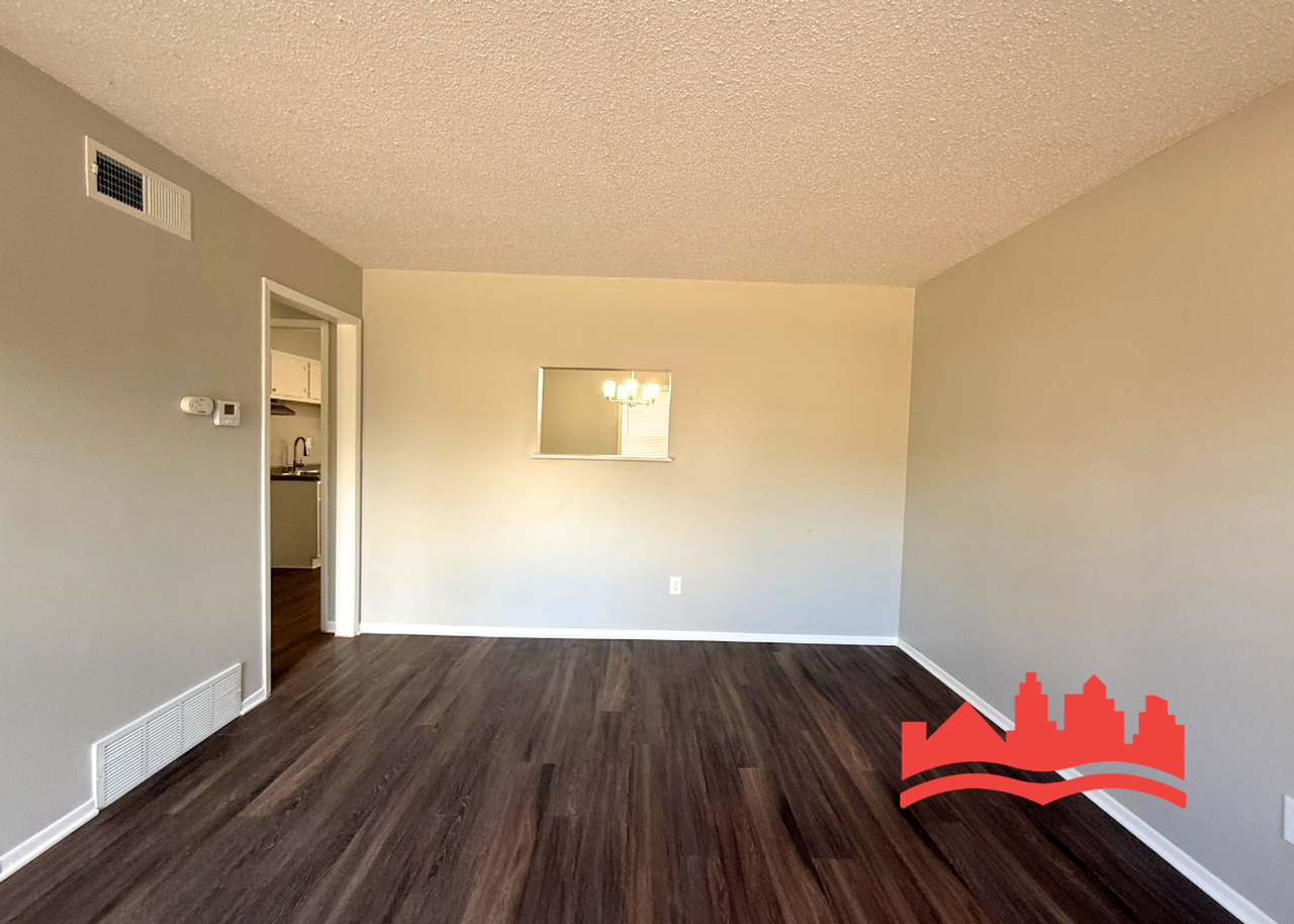 5286 Broken Oak Dr - Photo 5 of 14