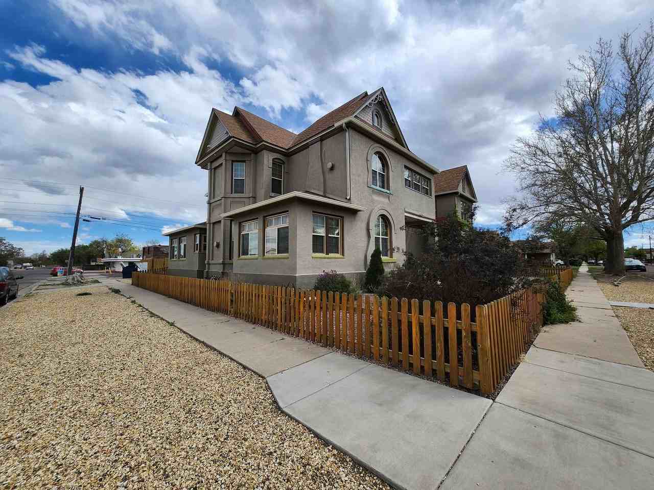 1000 Carteret Ave #4 - Photo 4 of 23