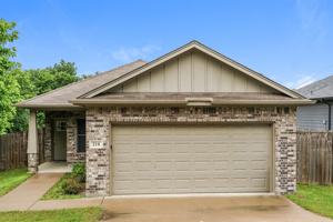 featured image of 218 S Preston St