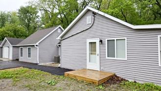 41270 N Bayside Dr - Photo 1 of 1