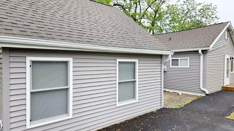 41270 N Bayside Dr - Photo 2 of 22