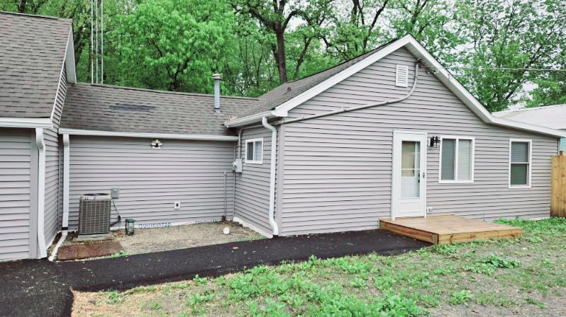 41270 N Bayside Dr - Photo 3 of 22