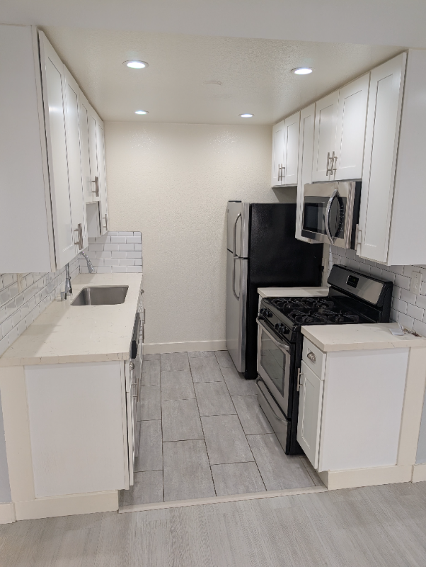 7014 Lanewood Ave #9 - Photo 3 of 14