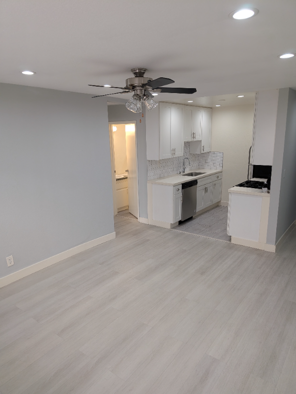 7014 Lanewood Ave #9 - Photo 4 of 14