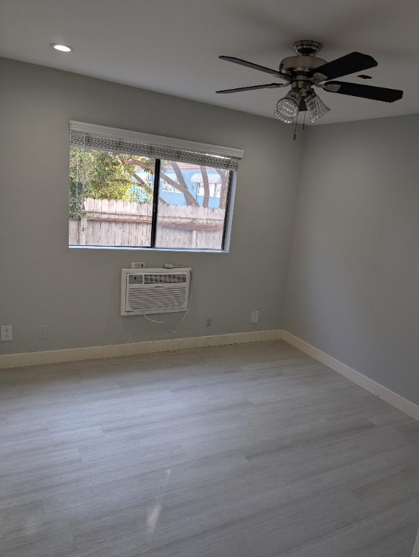 7014 Lanewood Ave #9 - Photo 6 of 14