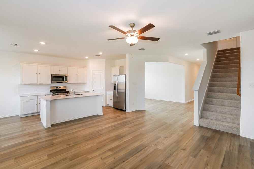 14733 San Pablo Dr - Photo 5 of 17