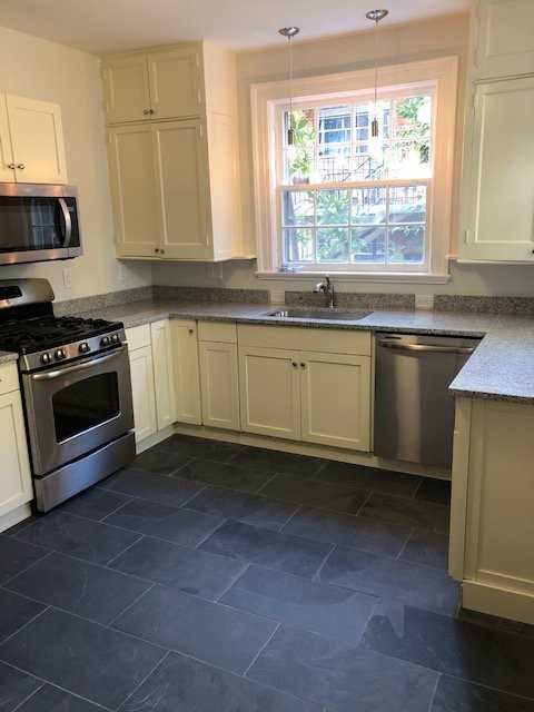 208 Watts St #A - Photo 4 of 11