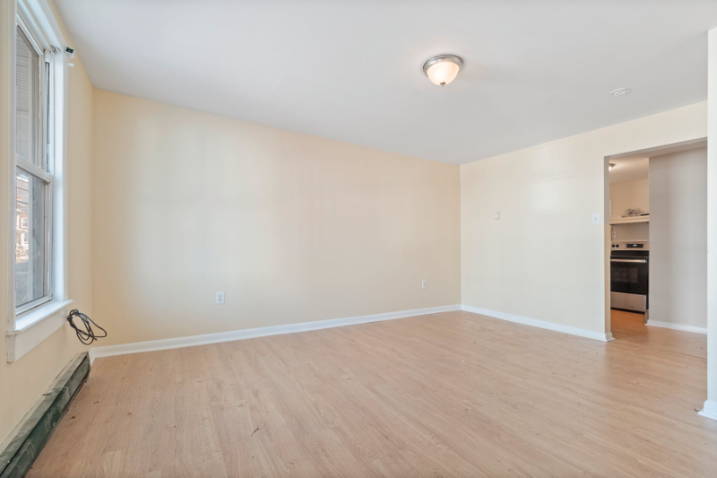 426 Jonathan St #1 - Photo 3 of 16