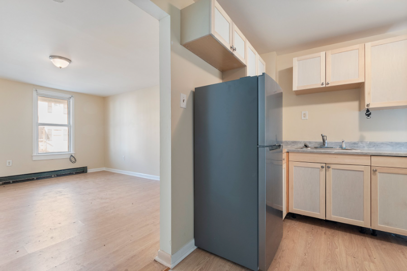 426 Jonathan St #1 - Photo 5 of 16