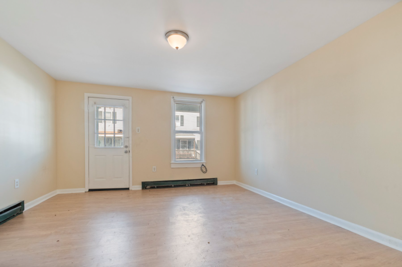 426 Jonathan St #1 - Photo 7 of 16