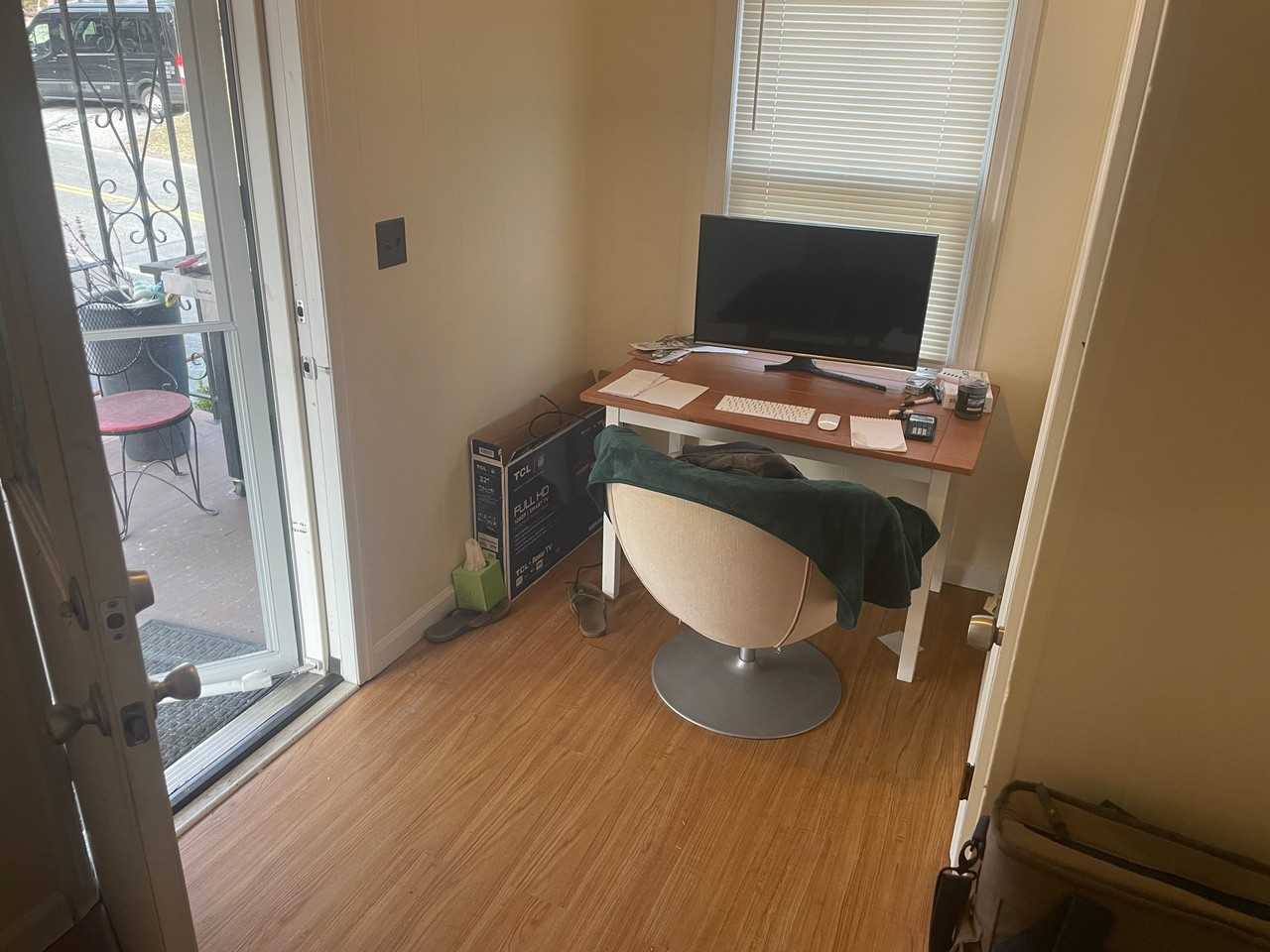 123 Lakeview Ave #2 - Photo 4 of 23