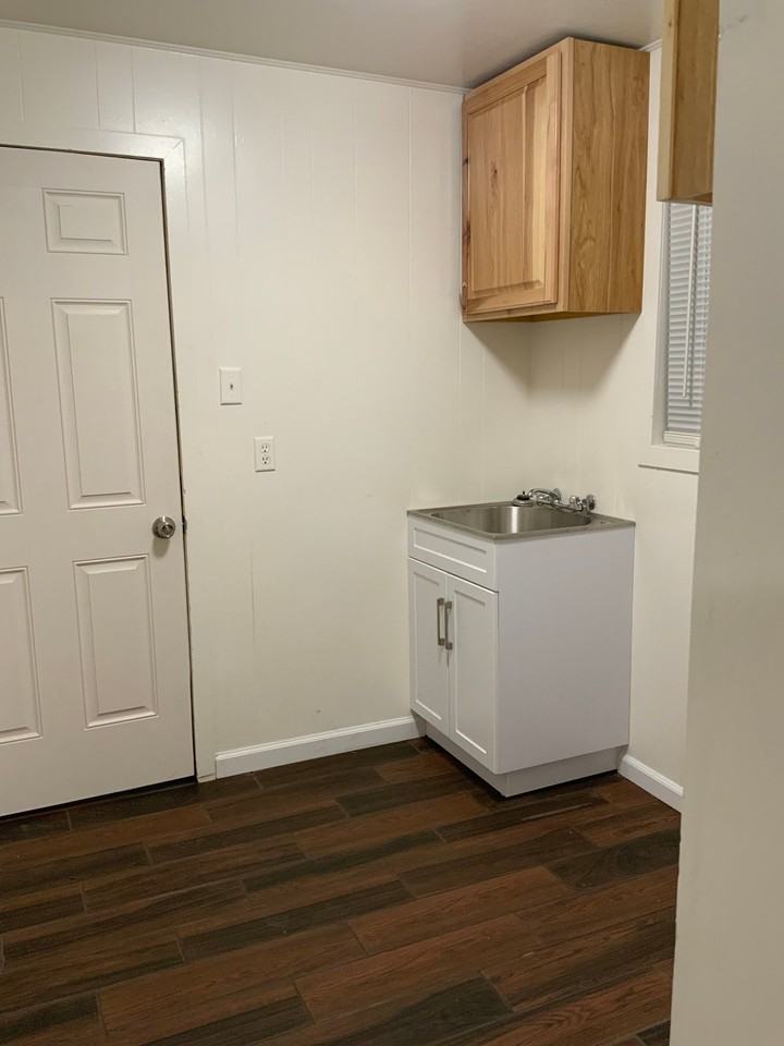 634 Pacific Ave #634 - Photo 6 of 13