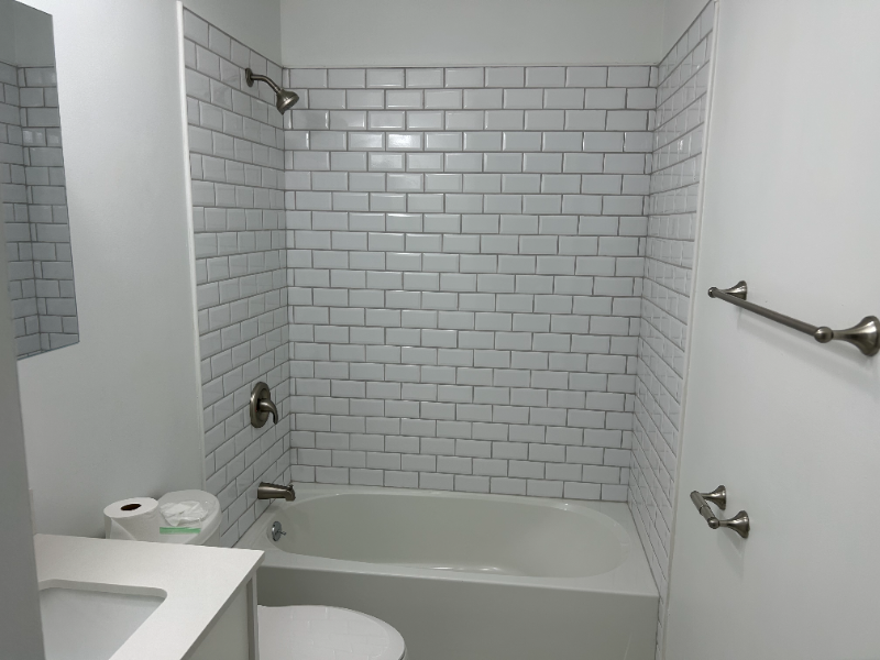 801 Winchester Ave #302A - Photo 3 of 7