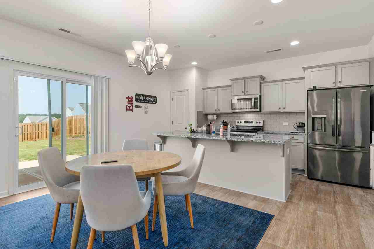 128 Mooring Dr - Photo 4 of 18