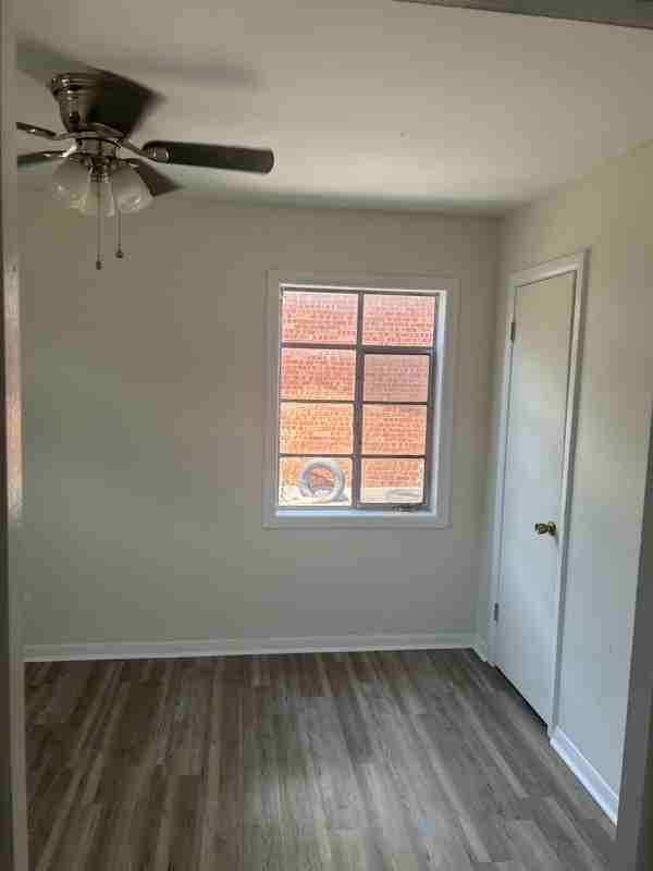 3007 Curtis Dr #B - Photo 6 of 8