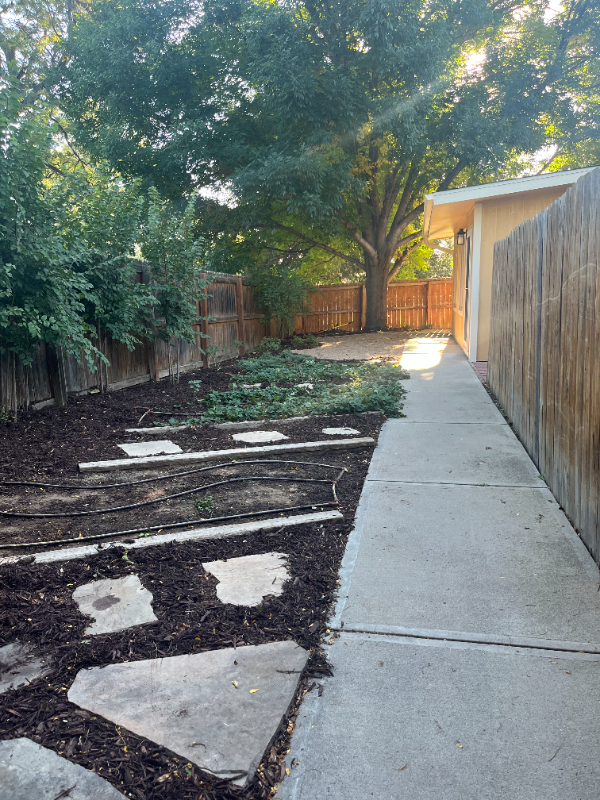 2702 Parklake Ct - Photo 3 of 16