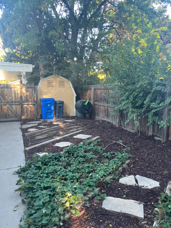 2702 Parklake Ct - Photo 4 of 16