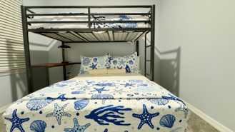 438 Sw Naftal Pl - Photo 1 of 1