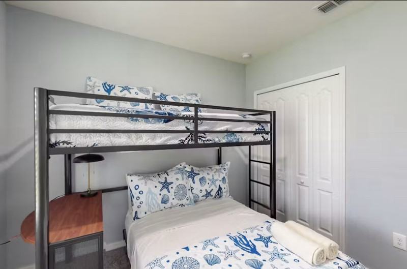 438 Sw Naftal Pl - Photo 5 of 20