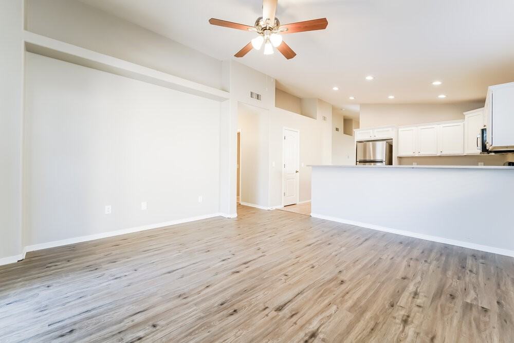 6821 W Copperwood Way - Photo 6 of 19