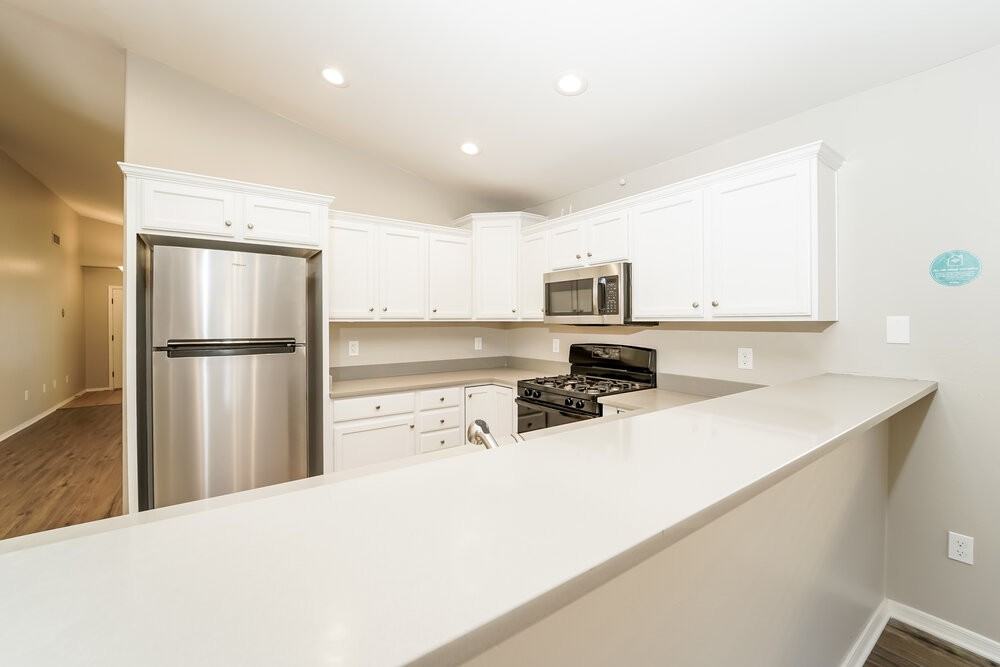 6821 W Copperwood Way - Photo 7 of 19