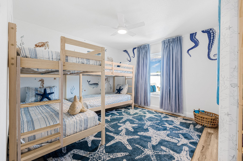 7516 22nd Ave W - Photo 6 of 20