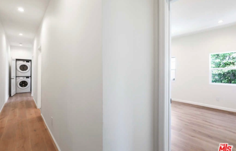 5234 W 20th St Lowr - Photo 7 of 12