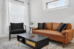 1561 Cordova Ave #1stFL - Photo 1 of 1