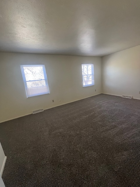 457 Mathews Rd - Photo 5 of 11