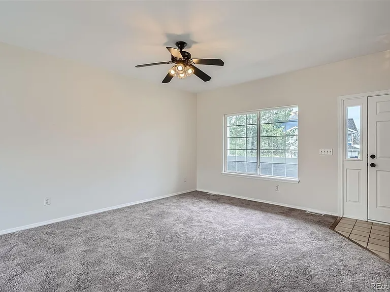 19213 E Idaho Dr #105 - Photo 4 of 15