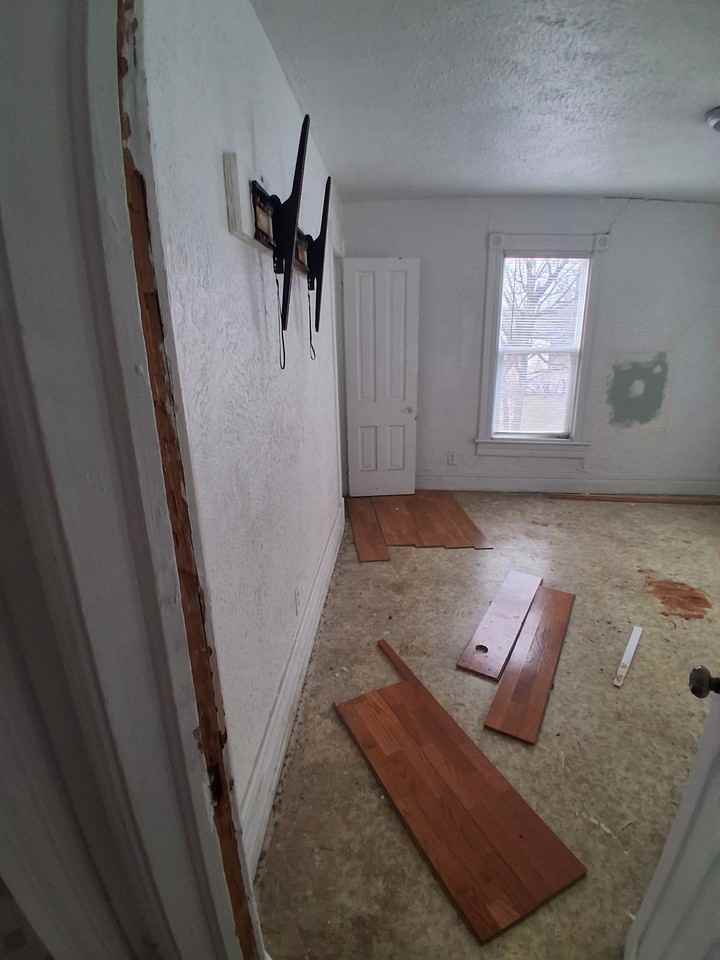 1245 N Union St - Photo 2 of 12