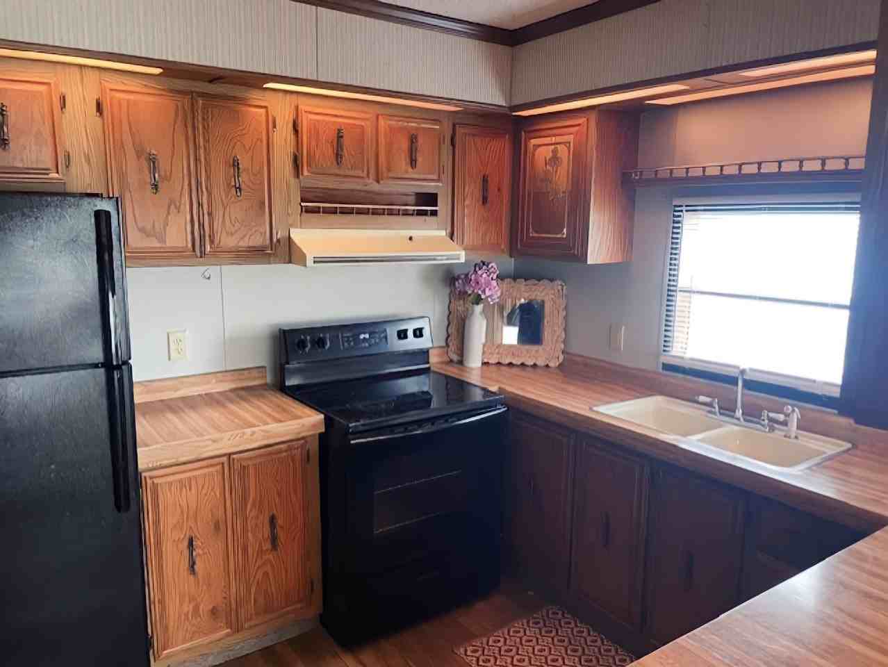516 Timber Ridge Ln - Photo 3 of 8
