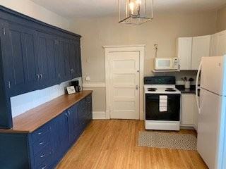 423 E Portage Ave #2 - Photo 6 of 15