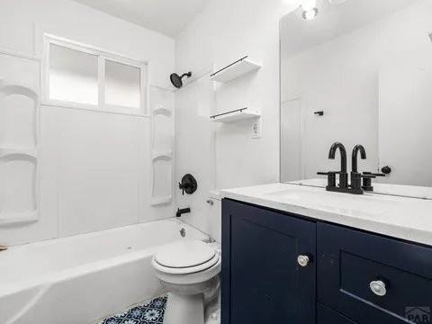 1634 Hollywood Dr - Photo 2 of 9