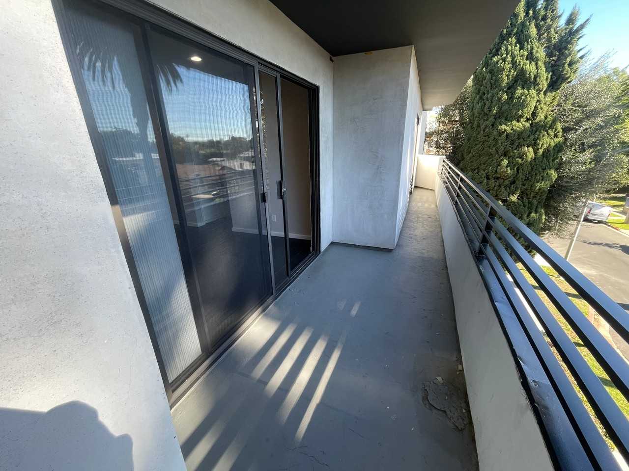 7531 Hampton Ave #205 - Photo 7 of 17