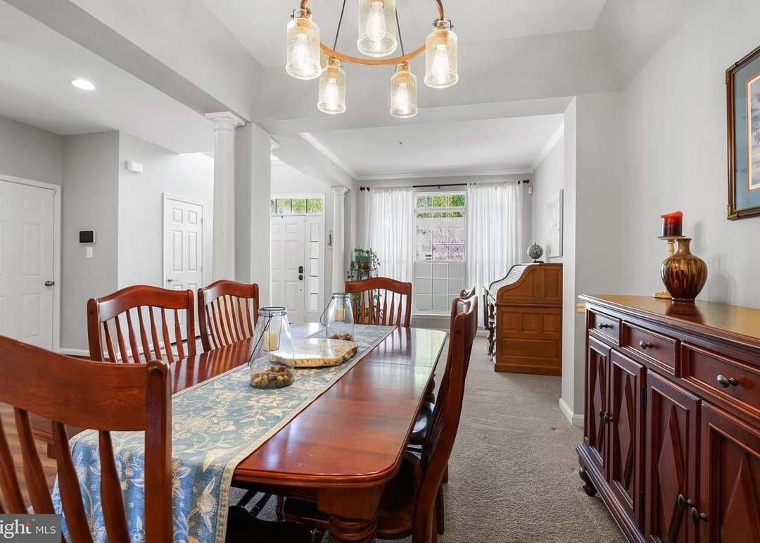 508 Claiborne Rd - Photo 3 of 18