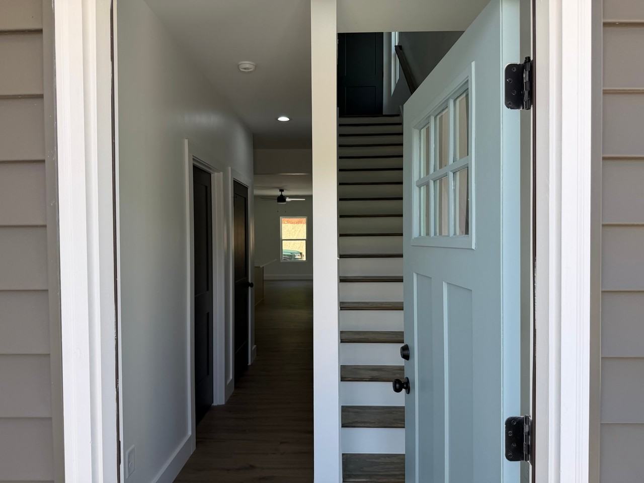 3425 Garden Dr - Photo 3 of 18