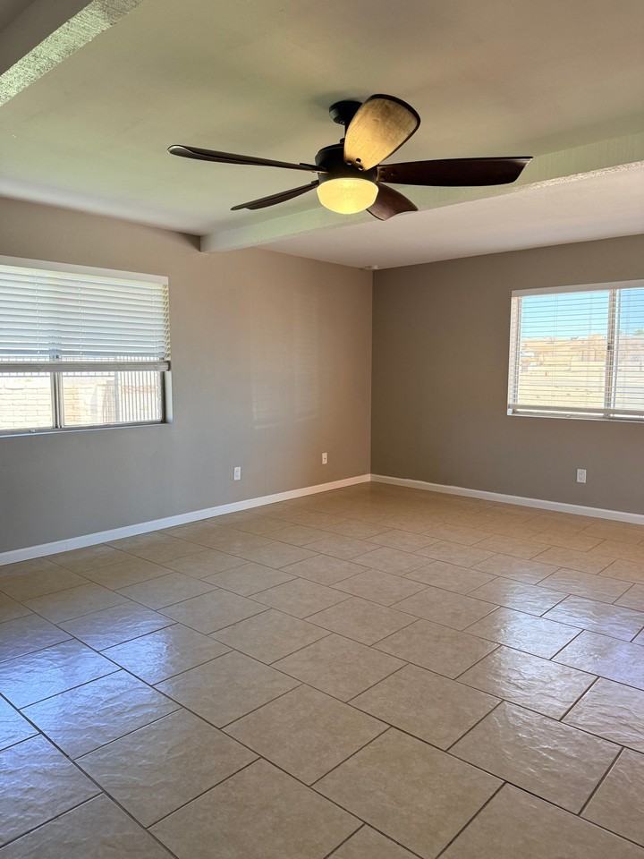 1785 Beavertail Dr - Photo 2 of 16