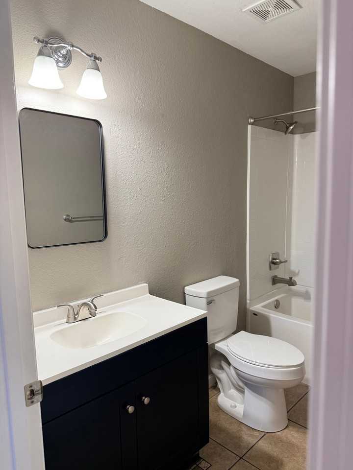 1785 Beavertail Dr - Photo 7 of 16