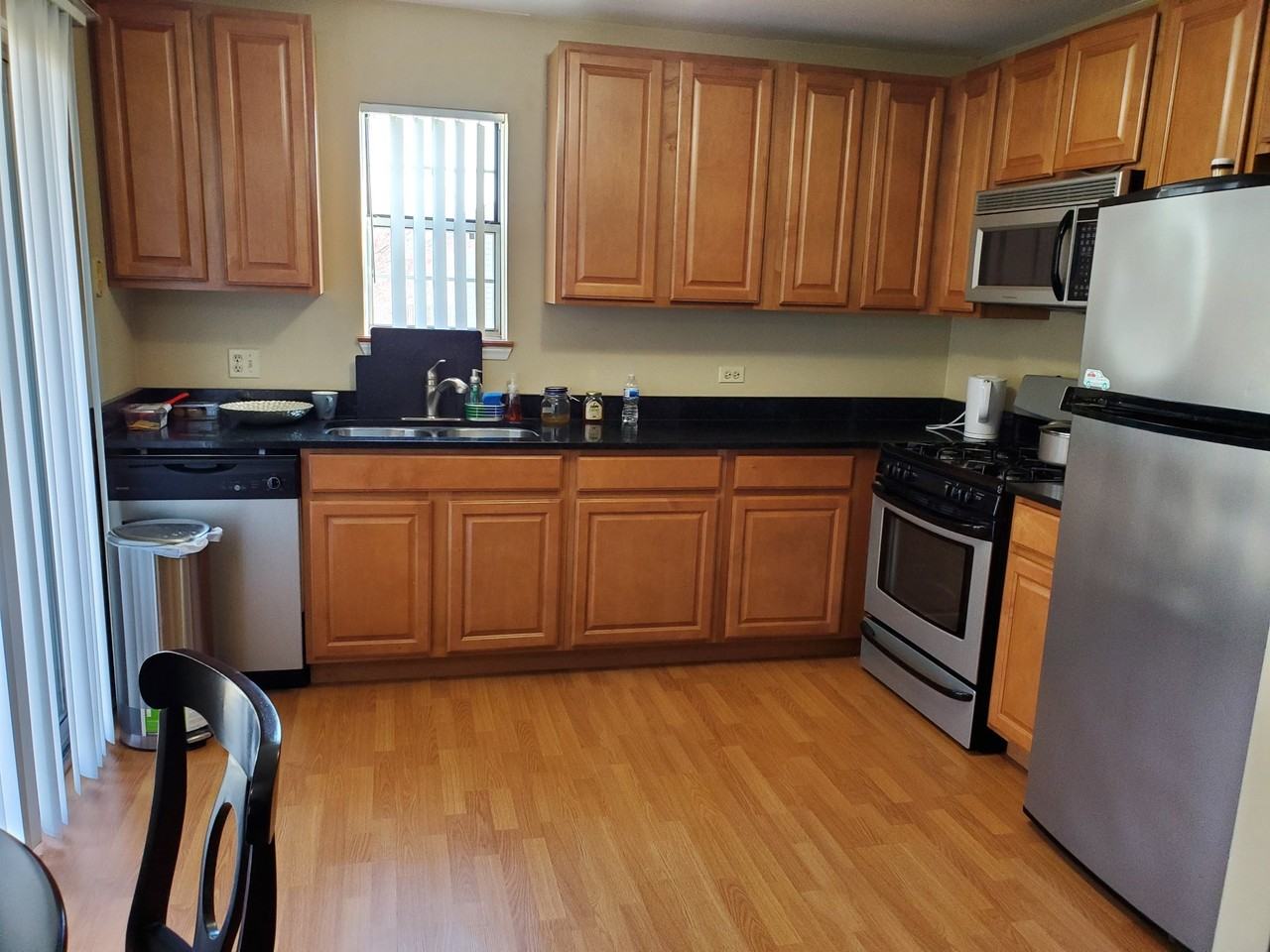 116 Gant Cir #H - Photo 3 of 13