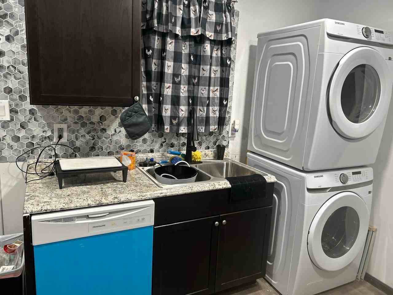 511 N 7th St - Photo 4 of 8