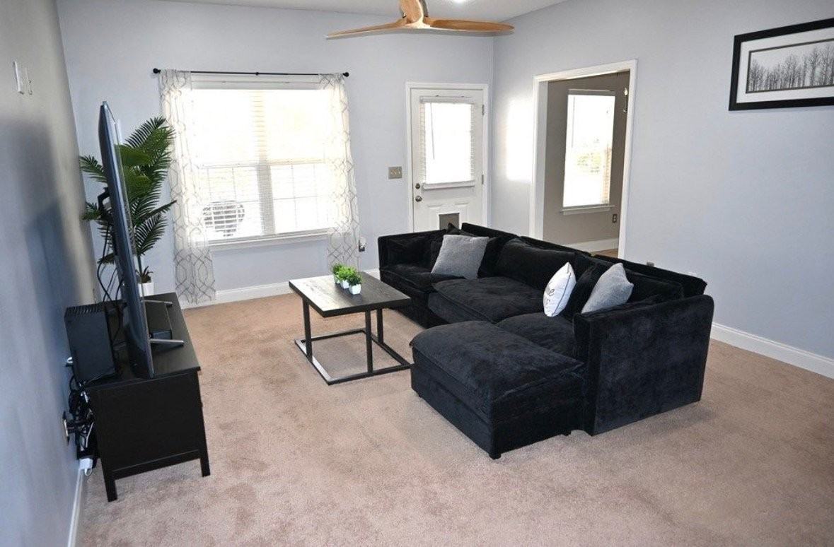 118 Austin Ct - Photo 6 of 20