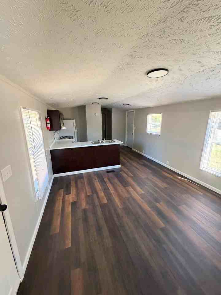 11 Deerwood Park - Photo 4 of 9