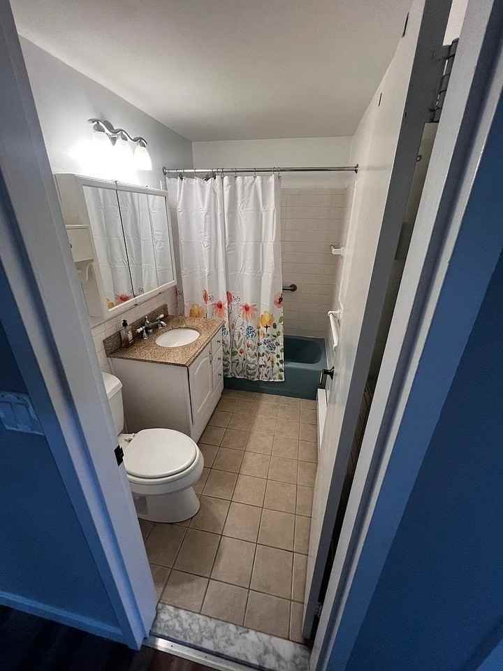 1321 Worcester Rd #503 - Photo 7 of 18